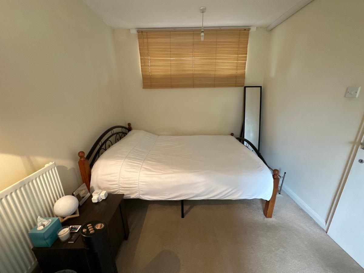 Cozy Room In Shared Home Near Canary Wharf ロンドン エクステリア 写真